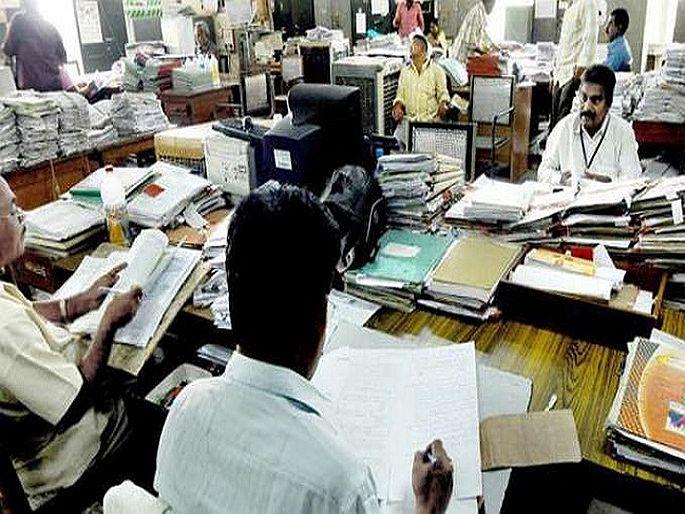 Narendra Modi central government will forcibly retire the corrupt and lethargic officers soon | मोठा निर्णयः भ्रष्ट आणि सुस्त अधिकाऱ्यांना 'नारळ देणार' केंद्र सरकार; तयार होतेय लांबलचक यादी Narendra Modi central government will forcibly retire the corrupt and lethargic officers soon | मोठा निर्णयः भ्रष्ट आणि सुस्त अधिकाऱ्यांना 'नारळ देणार' केंद्र सरकार; तयार होतेय लांबलचक यादी