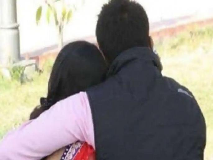 In greater noida married woman absconding with lover after feeding intoxicants to husband and family | शेजाऱ्याशी सुरू होतं सुनेचं अफेअर, सासरच्यांना बेशुद्ध करून प्रियकरासोबत झाली रफूचक्कर In greater noida married woman absconding with lover after feeding intoxicants to husband and family | शेजाऱ्याशी सुरू होतं सुनेचं अफेअर, सासरच्यांना बेशुद्ध करून प्रियकरासोबत झाली रफूचक्कर