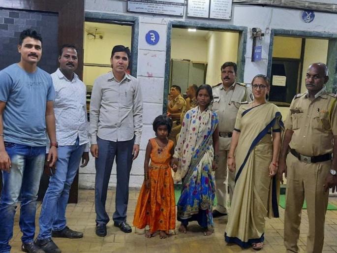 Missing minor girl from Thane found in Navi Mumbai, achievement of Naupada Police | ठाण्यातून बेपत्ता झालेली अल्पवयीन मुलगी नवी मुंबईत सापडली, नौपाडा पोलिसांची कामगिरी Missing minor girl from Thane found in Navi Mumbai, achievement of Naupada Police | ठाण्यातून बेपत्ता झालेली अल्पवयीन मुलगी नवी मुंबईत सापडली, नौपाडा पोलिसांची कामगिरी