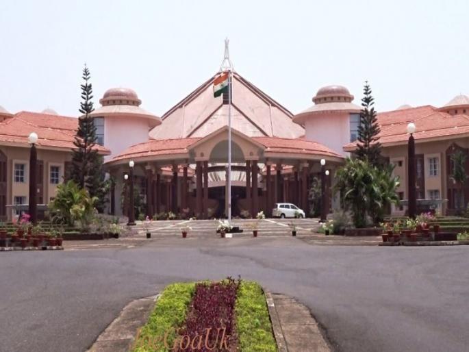 Railway tracks issue in goa | रेल्वे रूळांच्या दुपदरीकरणावरून कामकाज रोखले, सभागृह तहकूब 
