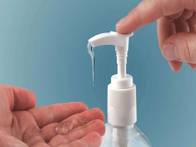The racket that made the fake sanitizer active, filed a FIR in the APMC | बनावट सॅनिटायझर बनविणारे रॅकेट सक्रिय, एपीएमसीमध्ये गुन्हा दाखल The racket that made the fake sanitizer active, filed a FIR in the APMC | बनावट सॅनिटायझर बनविणारे रॅकेट सक्रिय, एपीएमसीमध्ये गुन्हा दाखल