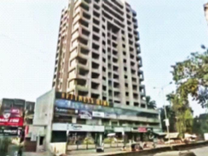 the lift of building took the lives of two In Bhiwandi | भिवंडीत टोलेजंग इमारतीच्या लिफ्टने घेतला दोघांचा जीव the lift of building took the lives of two In Bhiwandi | भिवंडीत टोलेजंग इमारतीच्या लिफ्टने घेतला दोघांचा जीव
