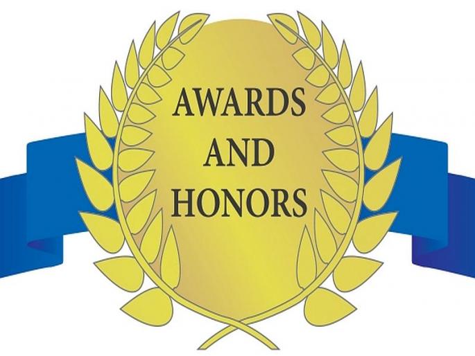Curb on appreciation Goodness in the society should not be crush under the guise of rules | कौतुकावर अंकुश...! नियमांच्या वरवंट्याखाली समाजातील चांगुलपणा भरडला जाऊ नये! Curb on appreciation Goodness in the society should not be crush under the guise of rules | कौतुकावर अंकुश...! नियमांच्या वरवंट्याखाली समाजातील चांगुलपणा भरडला जाऊ नये!