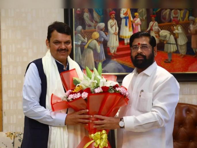 crowd of people to wish Chief Minister; Devendra Fadnavis came to Thane and wished | मुख्यमंत्र्यांना शुभेच्छा देण्यासाठी जनसागर; देवेंद्र फडणवीस यांनी ठाण्यात येऊन दिल्या शुभेच्छा crowd of people to wish Chief Minister; Devendra Fadnavis came to Thane and wished | मुख्यमंत्र्यांना शुभेच्छा देण्यासाठी जनसागर; देवेंद्र फडणवीस यांनी ठाण्यात येऊन दिल्या शुभेच्छा