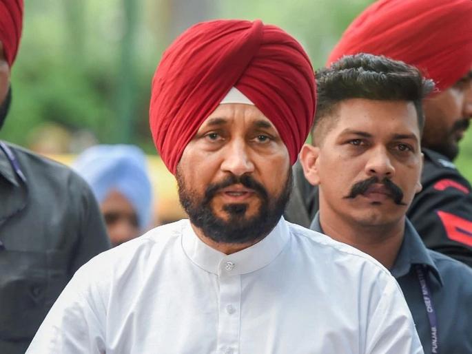 The Congress will get a two-thirds majority in Punjab; Charanjit Singh Channi claims | Punjab Assembly Election 2022 : काँग्रेसला दोन तृतीयांश बहुमत मिळेल, सरकार आमचेच येणार; चरणजितसिंग चन्नी यांचा दावा The Congress will get a two-thirds majority in Punjab; Charanjit Singh Channi claims | Punjab Assembly Election 2022 : काँग्रेसला दोन तृतीयांश बहुमत मिळेल, सरकार आमचेच येणार; चरणजितसिंग चन्नी यांचा दावा