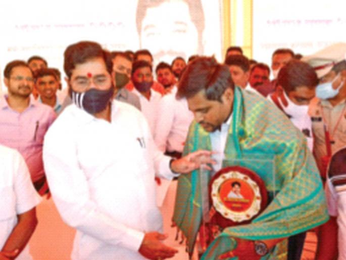 coalition is possible in municipal elections; Guardian Minister Eknath Shinde's comments | पालिका निवडणुकांत आघाडीस हरकत नाही; पालकमंत्री एकनाथ शिंदे यांचे सूतोवाच coalition is possible in municipal elections; Guardian Minister Eknath Shinde's comments | पालिका निवडणुकांत आघाडीस हरकत नाही; पालकमंत्री एकनाथ शिंदे यांचे सूतोवाच