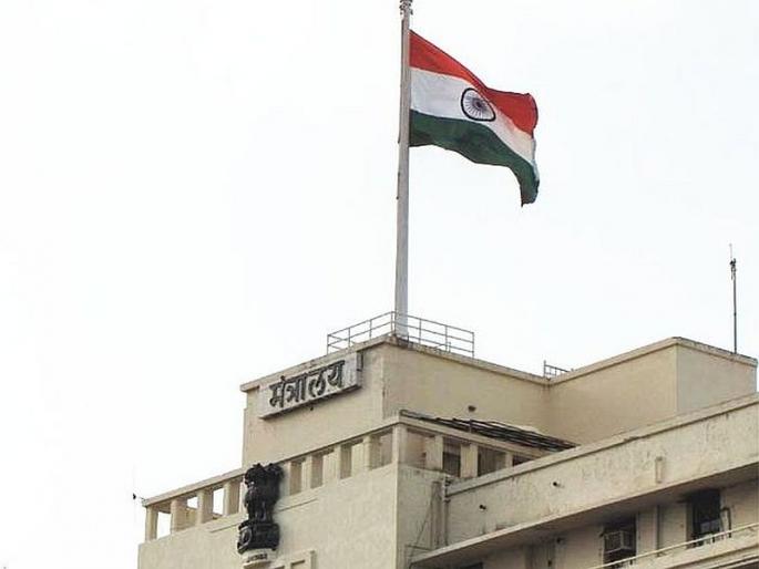 Contracts worth Rs.10 Cr to contractor; Mention of 'brand name' in government tenders | शासनादेश झुगारून मर्जीतील संस्थांना तब्बल १० कोटींची कंत्राटे! निधीही मंजूर; सरकारी निविदांमध्ये ‘ब्रँडनेम’चा उल्लेख Contracts worth Rs.10 Cr to contractor; Mention of 'brand name' in government tenders | शासनादेश झुगारून मर्जीतील संस्थांना तब्बल १० कोटींची कंत्राटे! निधीही मंजूर; सरकारी निविदांमध्ये ‘ब्रँडनेम’चा उल्लेख