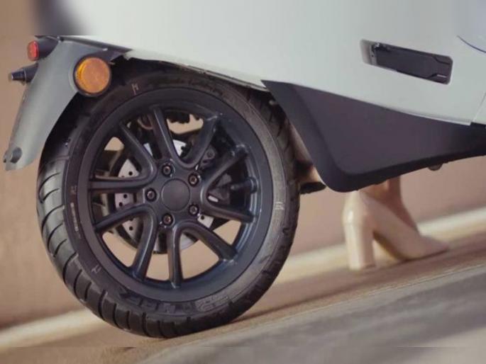 A scooter changed the company's fortunes now ola electric is number 1 electric two wheeler brand in september 2022 | एका स्कूटरनं बदललं 'या' कंपनीचं नशीब, Heroला मागे टाकत बनली नंबर 1; झाली 180 टक्क्यांची ग्रोथ! A scooter changed the company's fortunes now ola electric is number 1 electric two wheeler brand in september 2022 | एका स्कूटरनं बदललं 'या' कंपनीचं नशीब, Heroला मागे टाकत बनली नंबर 1; झाली 180 टक्क्यांची ग्रोथ!