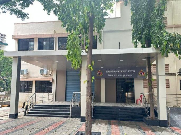 the inauguration of P-East new division office stalled Shiv Sena's demand to open the office before Ganeshotsav | पी(पूर्व) नवीन विभाग कार्यालयाचे उदघाटन रखडे!गणेशोत्सवापूर्वी कार्यालय सुरू करण्याची शिवसेनेची मागणी the inauguration of P-East new division office stalled Shiv Sena's demand to open the office before Ganeshotsav | पी(पूर्व) नवीन विभाग कार्यालयाचे उदघाटन रखडे!गणेशोत्सवापूर्वी कार्यालय सुरू करण्याची शिवसेनेची मागणी