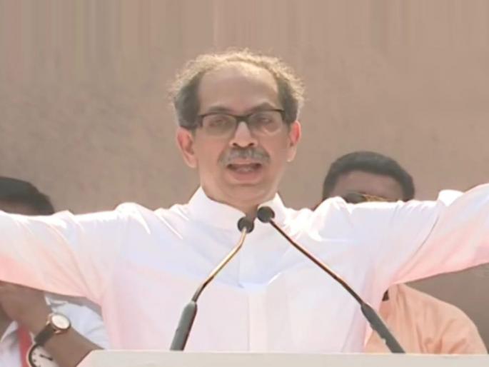 Today's march is the beginning; will not rest without burying the Maharashtra traitors says Uddhav Thackeray | आजचा मोर्चा ही सुरुवात; महाराष्ट्र द्रोह्यांना गाडल्याशिवाय शांत बसणार नाही, महामोर्चात उद्धव ठाकरेंचा हुंकार Today's march is the beginning; will not rest without burying the Maharashtra traitors says Uddhav Thackeray | आजचा मोर्चा ही सुरुवात; महाराष्ट्र द्रोह्यांना गाडल्याशिवाय शांत बसणार नाही, महामोर्चात उद्धव ठाकरेंचा हुंकार
