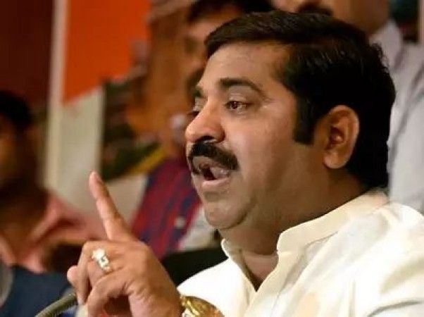BJP leader ram kadam commented on shiv sena leader sanjay raut statements | संजय राऊत, त्रागा करू नका; सोमय्यांच्या प्रश्नांची उत्तरं द्या, राम कदम यांचं खुलं आव्हान BJP leader ram kadam commented on shiv sena leader sanjay raut statements | संजय राऊत, त्रागा करू नका; सोमय्यांच्या प्रश्नांची उत्तरं द्या, राम कदम यांचं खुलं आव्हान