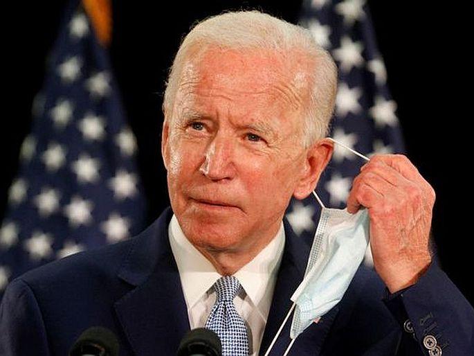 America minor fracture in joe bidens leg donald trump wishes to recover soon | ज्यो बायडन यांच्या पायाला फ्रॅक्चर, डोनाल्ड ट्रम्प यांनी केली लवकरात लवकर बरे होण्याची प्रार्थना America minor fracture in joe bidens leg donald trump wishes to recover soon | ज्यो बायडन यांच्या पायाला फ्रॅक्चर, डोनाल्ड ट्रम्प यांनी केली लवकरात लवकर बरे होण्याची प्रार्थना