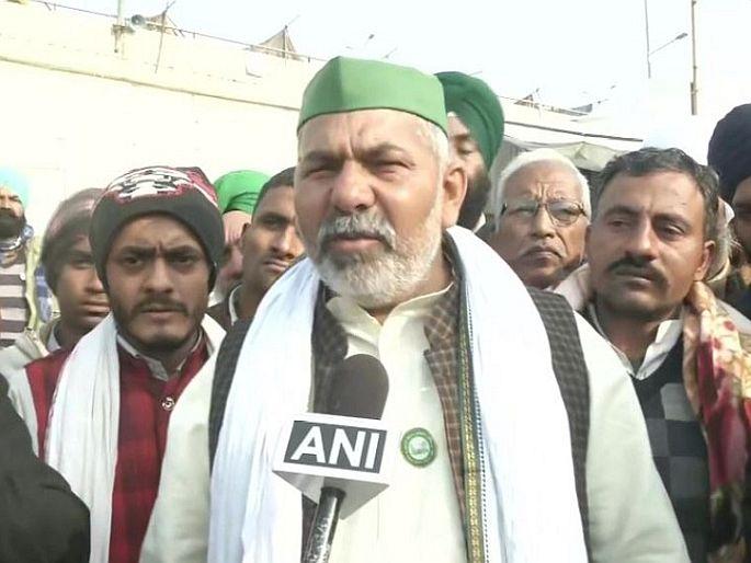 Female inspector pushpalata says how rakesh tikait instigated farmers at gazipur | महिला इंस्पेक्टरनं सांगिली राकेश टिकै यांची 'असलियत'!, पोलिसांनी दिला 3 दिवसांचा वेळ