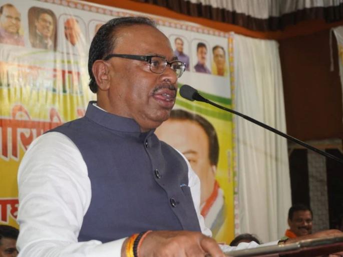 Running behind the leader will not get a ticket in the municipal elections; Bawankule clearly said who will give the ticket | नेत्याच्या मागे धावून पालिका निवडणुकीत तिकीट मिळणार नाही; बावनकुळेंनी स्पष्ट सांगितलं कुणाला देणार तिकीट Running behind the leader will not get a ticket in the municipal elections; Bawankule clearly said who will give the ticket | नेत्याच्या मागे धावून पालिका निवडणुकीत तिकीट मिळणार नाही; बावनकुळेंनी स्पष्ट सांगितलं कुणाला देणार तिकीट