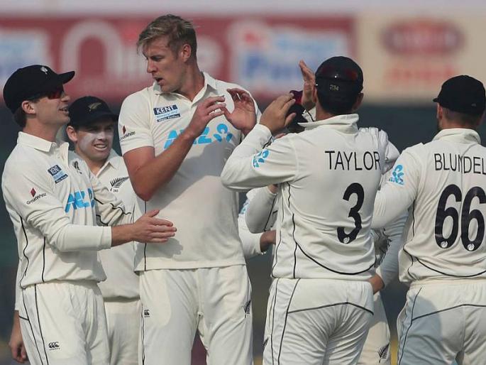 Take advantage of the swing on the new ball: Jamison | नव्या चेंडूवर स्विंगचा लाभ घेऊ : जेमिसन