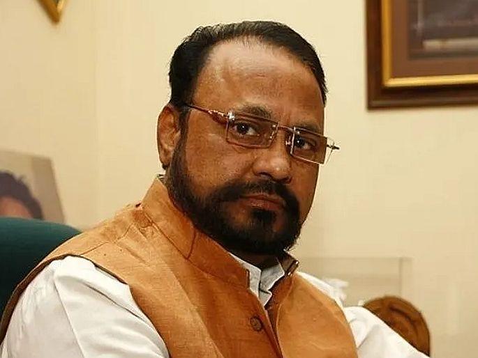 As soon as the ED team reached at the home, Shiv Sena leader Anand Adsul's health deteriorated and he was admitted to the hospital | ईडीचं पथक घरी पोहोचताच शिवसेना नेते आनंद अडसूळांची प्रकृती खालावली, रुग्णालयात दाखल As soon as the ED team reached at the home, Shiv Sena leader Anand Adsul's health deteriorated and he was admitted to the hospital | ईडीचं पथक घरी पोहोचताच शिवसेना नेते आनंद अडसूळांची प्रकृती खालावली, रुग्णालयात दाखल