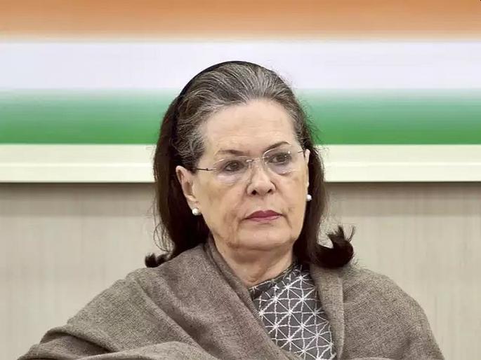 Congress President Sonia Gandhi writes to PM Modi suggesting measures to ensure food security for people affected by the lockdown sna | गरिबांना जून नव्हे, सप्टेंबरपर्यंत मोफत धान्य मिळावे; सोनिया गांधींचे पंतप्रधान मोदींना पत्र