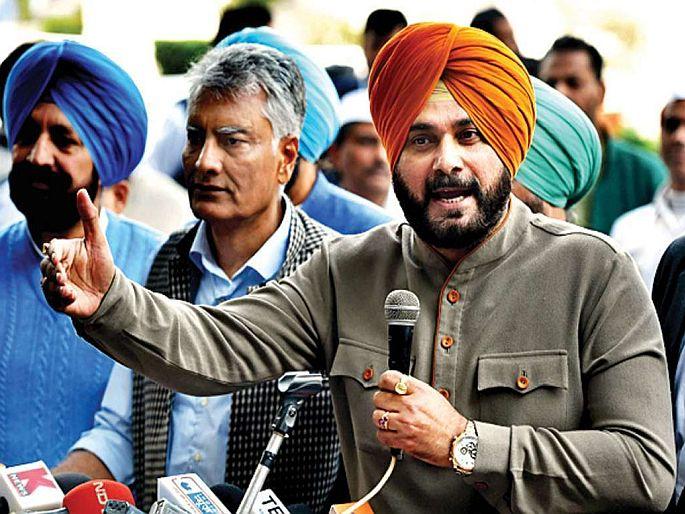 Sidhu has Rs 8 lakh electricity bill, photos of overdue electricity bill go viral on social media | सिद्धू यांच्याकडे थकले ८ लाख रुपयांचे वीज बिल, थकीत वीज बिलाची छायाचित्रे समाजमाध्यमांवर व्हायरल 