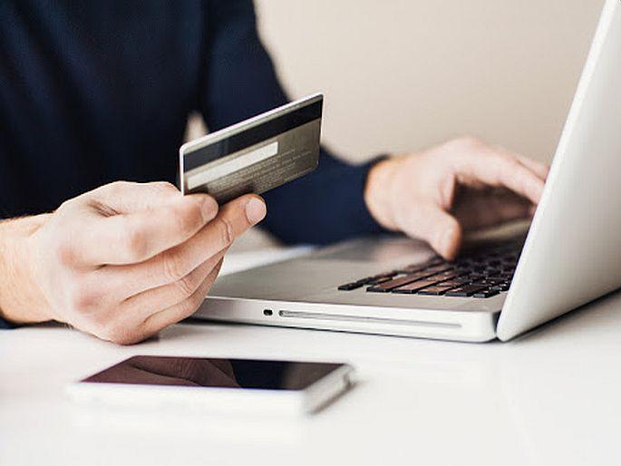 Online shopping Cheating of 22,000 people | ऑनलाइन खरेदी; २२ हजार जणांची फसवणूक Online shopping Cheating of 22,000 people | ऑनलाइन खरेदी; २२ हजार जणांची फसवणूक