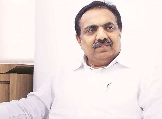 Jayant Patil demand that GST on oxygen should be abolished by the Center | ऑक्सिजनवरील जीएसटी केंद्राने हटवावा, जयंत पाटील यांची मागणी Jayant Patil demand that GST on oxygen should be abolished by the Center | ऑक्सिजनवरील जीएसटी केंद्राने हटवावा, जयंत पाटील यांची मागणी