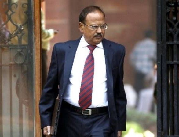 Jaish-e-Mohammed terrorist reveals pakistan plan to target nsa ajit doval | डोवालांवर हल्ला करण्याचा पाकिस्तानचा 'प्लॅन', जैशच्या दहशतवाद्याकडून NSA कार्यालयाची रेकी Jaish-e-Mohammed terrorist reveals pakistan plan to target nsa ajit doval | डोवालांवर हल्ला करण्याचा पाकिस्तानचा 'प्लॅन', जैशच्या दहशतवाद्याकडून NSA कार्यालयाची रेकी