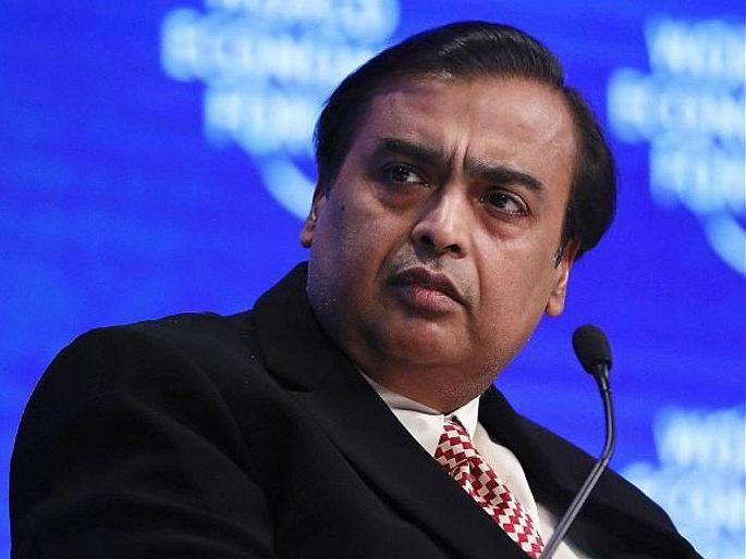 CoronaVirus Reliance Industries Ltd to send 100 tons of medical use oxygen to maharashtra at no cost | CoronaVirus : आता कोरोनाविरोधातील लढाईत महाराष्ट्राला मुकेश अंबानींचा मदतीचा हात, मोफत पुरवतायत ऑक्सीजन CoronaVirus Reliance Industries Ltd to send 100 tons of medical use oxygen to maharashtra at no cost | CoronaVirus : आता कोरोनाविरोधातील लढाईत महाराष्ट्राला मुकेश अंबानींचा मदतीचा हात, मोफत पुरवतायत ऑक्सीजन