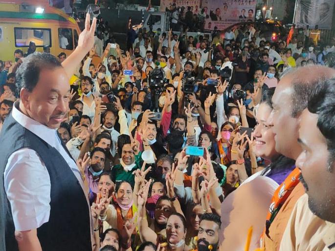 Union Minister Narayan Rane comment on MLA Ravindra Waikar in jogeshwari mumbai | आमदार वायकरांना एक मंत्र चांगलाच अवगत झालाय, तो म्हणजे...; सेनेच्या बालेकिल्ल्यात राणेंची फटकेबाजी Union Minister Narayan Rane comment on MLA Ravindra Waikar in jogeshwari mumbai | आमदार वायकरांना एक मंत्र चांगलाच अवगत झालाय, तो म्हणजे...; सेनेच्या बालेकिल्ल्यात राणेंची फटकेबाजी