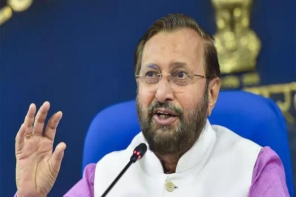 Pollution under control due to Modi government's decisions - Javadekar | मोदी सरकारच्या निर्णयांमुळे प्रदूषणाला लगाम - जावडेकर Pollution under control due to Modi government's decisions - Javadekar | मोदी सरकारच्या निर्णयांमुळे प्रदूषणाला लगाम - जावडेकर