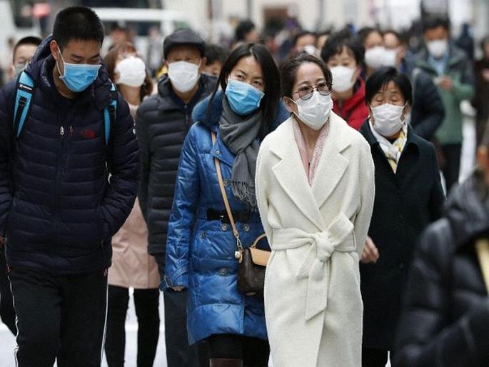 China to be end lockdown of hubei province at tusday midnight sna | चीनमधून कोरोनासंदर्भातील सर्वात मोठी बातमी, आज रात्री हुबेईतील लॉकडाउन उठवणार China to be end lockdown of hubei province at tusday midnight sna | चीनमधून कोरोनासंदर्भातील सर्वात मोठी बातमी, आज रात्री हुबेईतील लॉकडाउन उठवणार