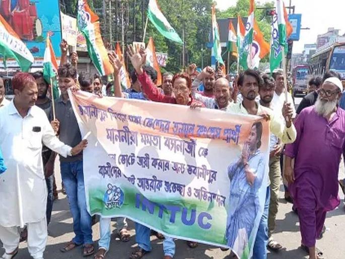 Bhabanipur By Election Result: Mamata Banerjee wins in Bhawanipur, BJP loses by 58,000 votes | Bhabanipur By Election Result : भवानीपूरमध्ये ममतांचा मोठा विजय, 58 हजार मतांनी भाजपचा पराभव Bhabanipur By Election Result: Mamata Banerjee wins in Bhawanipur, BJP loses by 58,000 votes | Bhabanipur By Election Result : भवानीपूरमध्ये ममतांचा मोठा विजय, 58 हजार मतांनी भाजपचा पराभव