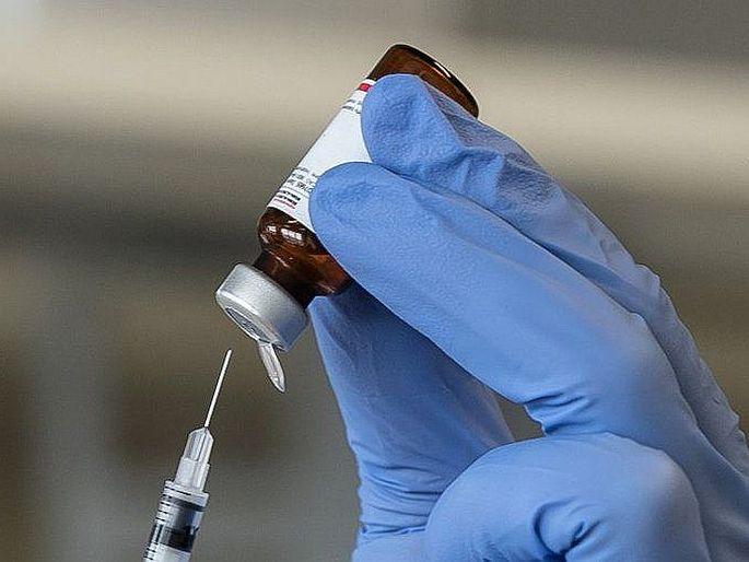 CoronaVirus Marathi News WHO chief says covid-19 vaccine could come within 1year | Good news: लवकरच संपणार कोरोनाचा कहर?; "वर्षभरात येऊ शकते कोरोना व्हॅक्सीन"