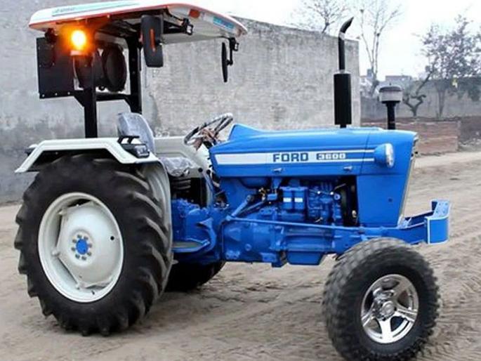 Do you know reason why tractor front tires are smaller and rear tires are bigger | कधी विचार केलाय, ट्रॅक्टरचे पुढचे टायर छोटे आणि मागचे मोठे का असतात? जाणून घ्या कारण Do you know reason why tractor front tires are smaller and rear tires are bigger | कधी विचार केलाय, ट्रॅक्टरचे पुढचे टायर छोटे आणि मागचे मोठे का असतात? जाणून घ्या कारण