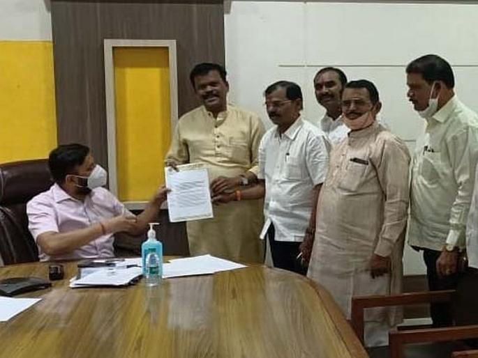 Struggle Committee warns against tax hike in those 27 villages coming under Kalyan-Dombivali Municipal Corporation | कल्याण-डोंबिवली मनपाअंतर्गत येणाऱ्या 'त्या' 27 गावातील कर वाढीविरोधात संघर्ष समितीचा आंदोलनाचा इशारा Struggle Committee warns against tax hike in those 27 villages coming under Kalyan-Dombivali Municipal Corporation | कल्याण-डोंबिवली मनपाअंतर्गत येणाऱ्या 'त्या' 27 गावातील कर वाढीविरोधात संघर्ष समितीचा आंदोलनाचा इशारा