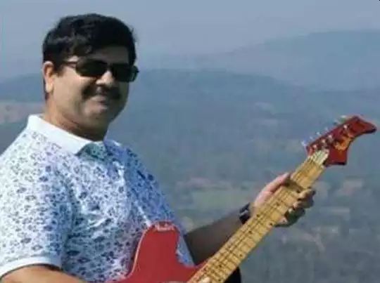 Hiren died after water from the creek went into his lungs | मनसुख हिरेन हे पाण्यात पडले तेव्हा काही वेळ जिवंत होते, अता समोर आलं मृत्यूचं असं कारण