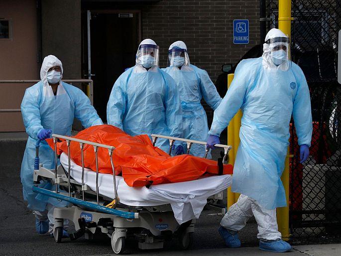 Maharashtra CoronaVirus updates 57 killed in 24 hours in Mumbai | CoronaVirus updates: मुंबईत कोरोनाचा हाहाकार, 24 तासांत 57 जणांचा मृत्यू; 'या' 6 राज्यांतून महाराष्ट्रात येणाऱ्यांसाठी नियम कडक Maharashtra CoronaVirus updates 57 killed in 24 hours in Mumbai | CoronaVirus updates: मुंबईत कोरोनाचा हाहाकार, 24 तासांत 57 जणांचा मृत्यू; 'या' 6 राज्यांतून महाराष्ट्रात येणाऱ्यांसाठी नियम कडक