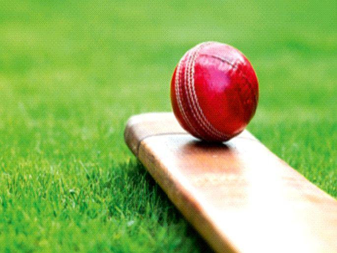 India wants to host two World Cups including Champions Trophy | चॅम्पियन्स ट्रॉफीसह दोन विश्वचषक आयोजनास भारत इच्छुक