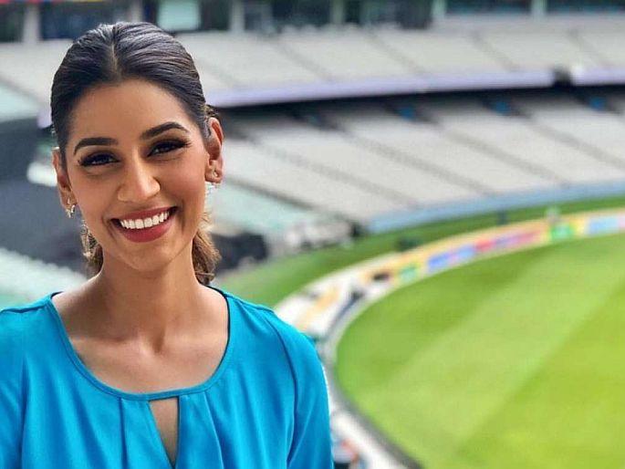Discussion of Bumrah's Sanjana Ganesan, search on Google; Find out who she is | चर्चा रंगली बुमराहच्या संजना गणेशनची, गुगलवर होतेय सर्च; जाणून घ्या ती नेमकी आहे तरी कोण?