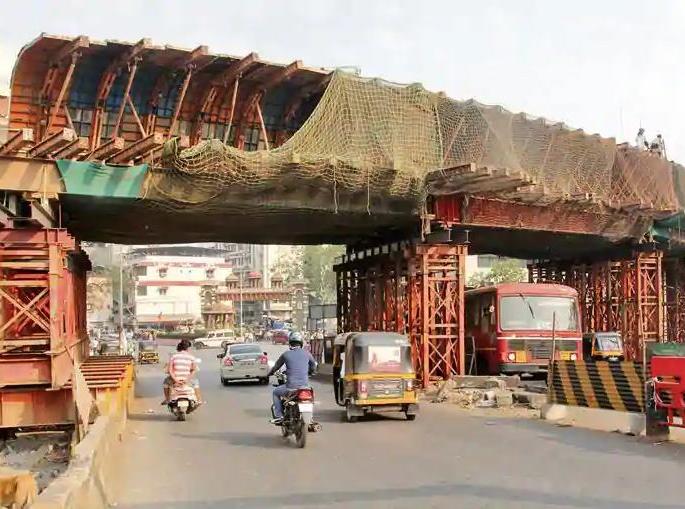1100 ton skeleton will be installed for Kalwa bridge | कळवा पुलासाठी ११०० टनांचा सांगाडा बसविणार 1100 ton skeleton will be installed for Kalwa bridge | कळवा पुलासाठी ११०० टनांचा सांगाडा बसविणार
