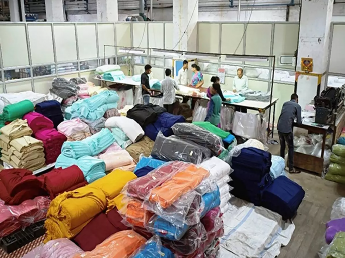 Pay for goods on credit within 45 days otherwise...; Orders worth crores canceled due to fear of new law | क्रेडिटवरील मालाचे ४५ दिवसांत पैसे द्या...; नव्या कायद्याची धास्ती, करोडोंच्या ऑर्डर रद्द Pay for goods on credit within 45 days otherwise...; Orders worth crores canceled due to fear of new law | क्रेडिटवरील मालाचे ४५ दिवसांत पैसे द्या...; नव्या कायद्याची धास्ती, करोडोंच्या ऑर्डर रद्द