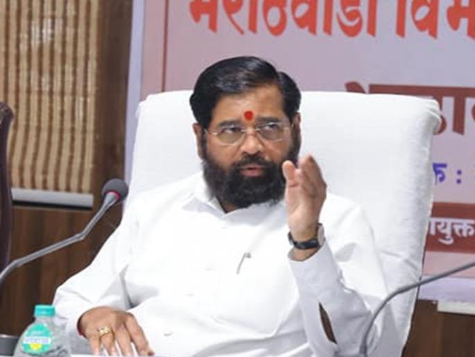"They did the business of planting bombs under entrepreneurs and driving them away": Chief Minister Eknath Shinde | "उद्योजकांच्या खाली बॉम्ब ठेऊन त्यांना पळवून लावण्याचे उद्योग 'त्यांनी' केले": मुख्यमंत्री