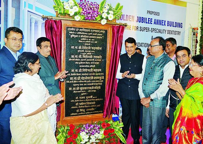 Chief Minister Fadnavis will get double the degree of degree course | पदवी अभ्यासक्रमाच्या दुप्पटीने जागा वाढतील : मुख्यमंत्री फडणवीस