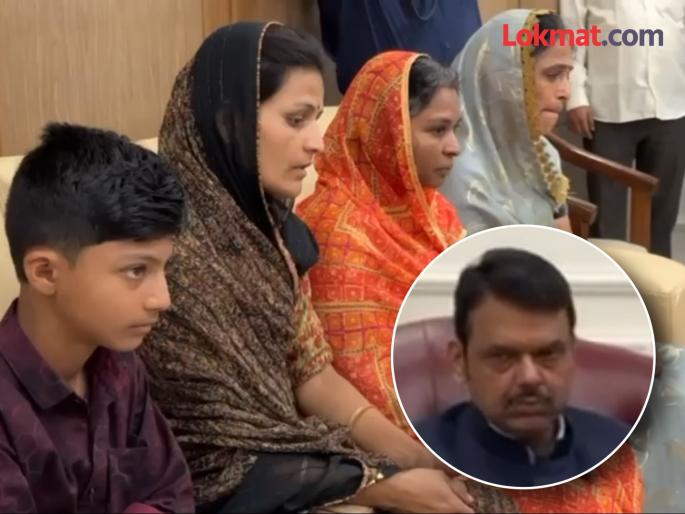 Beed Sarpanch Santosh Deshmukh Murder Case - Dhananjay Deshmukh and family members meet CM Devendra Fadnavis | गँग संपत नाही तोपर्यंत कारवाई थांबणार नाही; देशमुख कुटुंबीयांना CM फडणवीसांचा शब्द Beed Sarpanch Santosh Deshmukh Murder Case - Dhananjay Deshmukh and family members meet CM Devendra Fadnavis | गँग संपत नाही तोपर्यंत कारवाई थांबणार नाही; देशमुख कुटुंबीयांना CM फडणवीसांचा शब्द