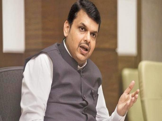 Don't do politics by saying that all ventilator given by the Center govt is bad condition - Devendra Fadnavis | व्हेंटिलेटर निष्कृष्ट असतील तर कारवाई व्हावी; मात्र यावरून राजकारण करू नये Don't do politics by saying that all ventilator given by the Center govt is bad condition - Devendra Fadnavis | व्हेंटिलेटर निष्कृष्ट असतील तर कारवाई व्हावी; मात्र यावरून राजकारण करू नये