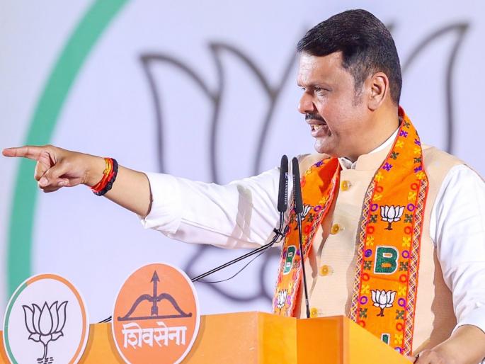 industrialist was welcomed for providing jobs to Marathi youth whats wrong with that CM Devendra Fadnavis | मराठी मुलांना नोकरी देण्यास उद्योगपतीचे स्वागत केले; गैर काय? फडणवीस यांचा ठाकरेंवर हल्लाबोल industrialist was welcomed for providing jobs to Marathi youth whats wrong with that CM Devendra Fadnavis | मराठी मुलांना नोकरी देण्यास उद्योगपतीचे स्वागत केले; गैर काय? फडणवीस यांचा ठाकरेंवर हल्लाबोल