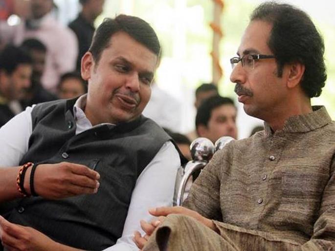Maharashtra Election 2019 mns chief raj thackeray slams shiv sena and bjp over election manifesto | Maharashtra Election 2019: ...तर जाळून टाका ते जाहीरनामे; राज ठाकरे शिवसेना, भाजपावर बरसले Maharashtra Election 2019 mns chief raj thackeray slams shiv sena and bjp over election manifesto | Maharashtra Election 2019: ...तर जाळून टाका ते जाहीरनामे; राज ठाकरे शिवसेना, भाजपावर बरसले