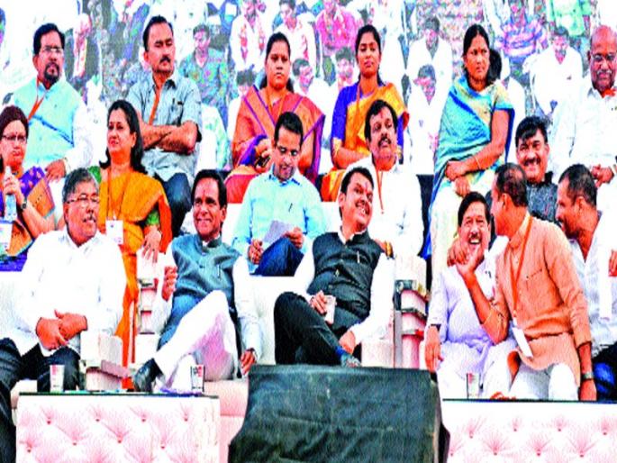Pimpri-Chinchwadkar should not worry about unauthorized - Chief Minister | पिंपरी-चिंचवडकरांनी अनधिकृतची चिंता करू नये - मुख्यमंत्री Pimpri-Chinchwadkar should not worry about unauthorized - Chief Minister | पिंपरी-चिंचवडकरांनी अनधिकृतची चिंता करू नये - मुख्यमंत्री
