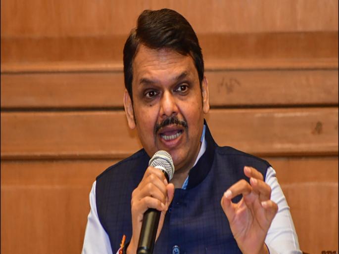 Why didnt Sharad Pawar file a complaint with the Election Commission and police says CM Fadnavis | शरद पवारांनी निवडणूक आयोग-पोलिसांकडे तक्रार का केली नाही? : फडणवीस