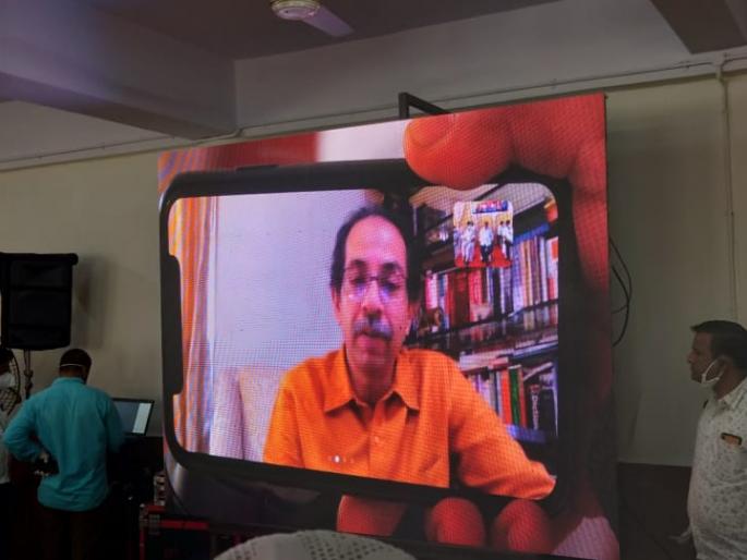 Praise of Muslim community in Ichalkaranji by Chief Minister Thackeray | मुख्यमंत्री ठाकरे यांच्याकडून इचलकरंजीतील मुस्लीम समाजाची प्रशंसा Praise of Muslim community in Ichalkaranji by Chief Minister Thackeray | मुख्यमंत्री ठाकरे यांच्याकडून इचलकरंजीतील मुस्लीम समाजाची प्रशंसा