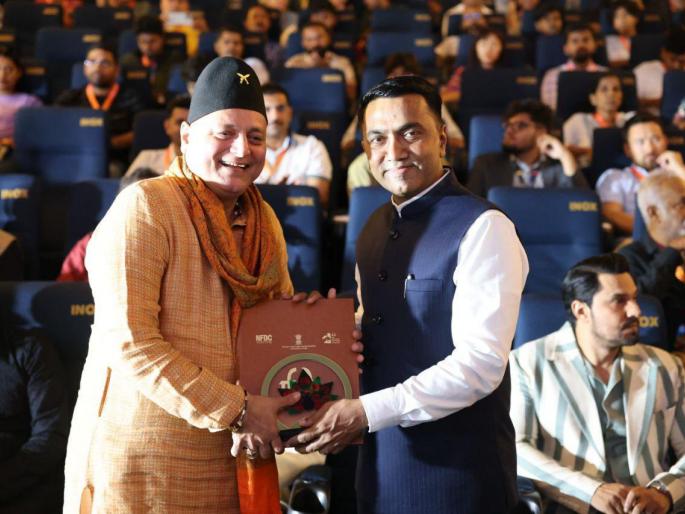 fascinated by goa since childhood said manoj joshi in iffi event | लहानपणापासूनच गोव्याविषयी आकर्षण: मनोज जोशी fascinated by goa since childhood said manoj joshi in iffi event | लहानपणापासूनच गोव्याविषयी आकर्षण: मनोज जोशी