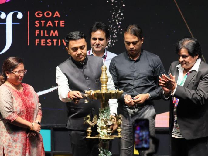 flash neglected places through cinema said cm pramod sawant appeals to directors | दुर्लक्षित स्थळे सिनेमाद्वारे फ्लॅश करा; मुख्यमंत्री प्रमोद सावंत यांचे दिग्दर्शकांना आवाहन